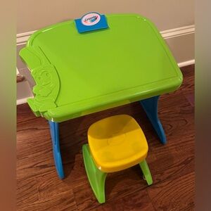 Crayola Green and Yellow Kids Desk Set